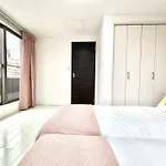 Shinjuku House