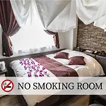 Hotel Petit Bali Garden Shin-Okubo (Adults Only)