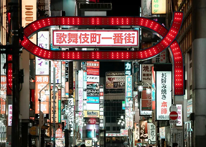 Glou Shinjuku Family
