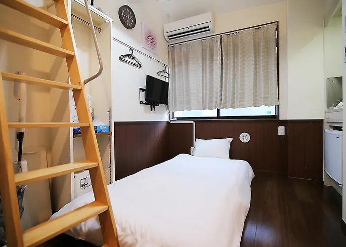 Close To Station, Quiet Area, Central Shinjuku, Room 203