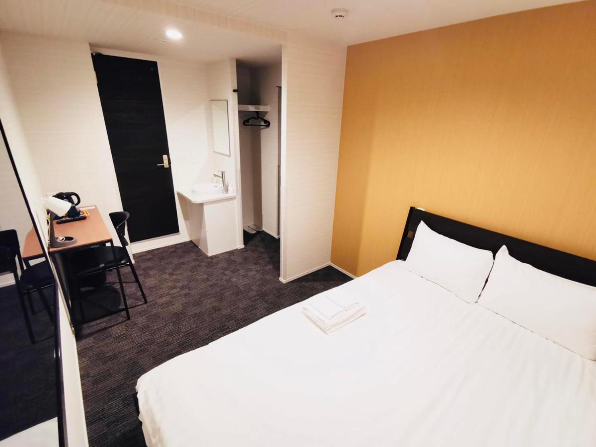 Glou Higashi Shinjuku 2* Tokyo