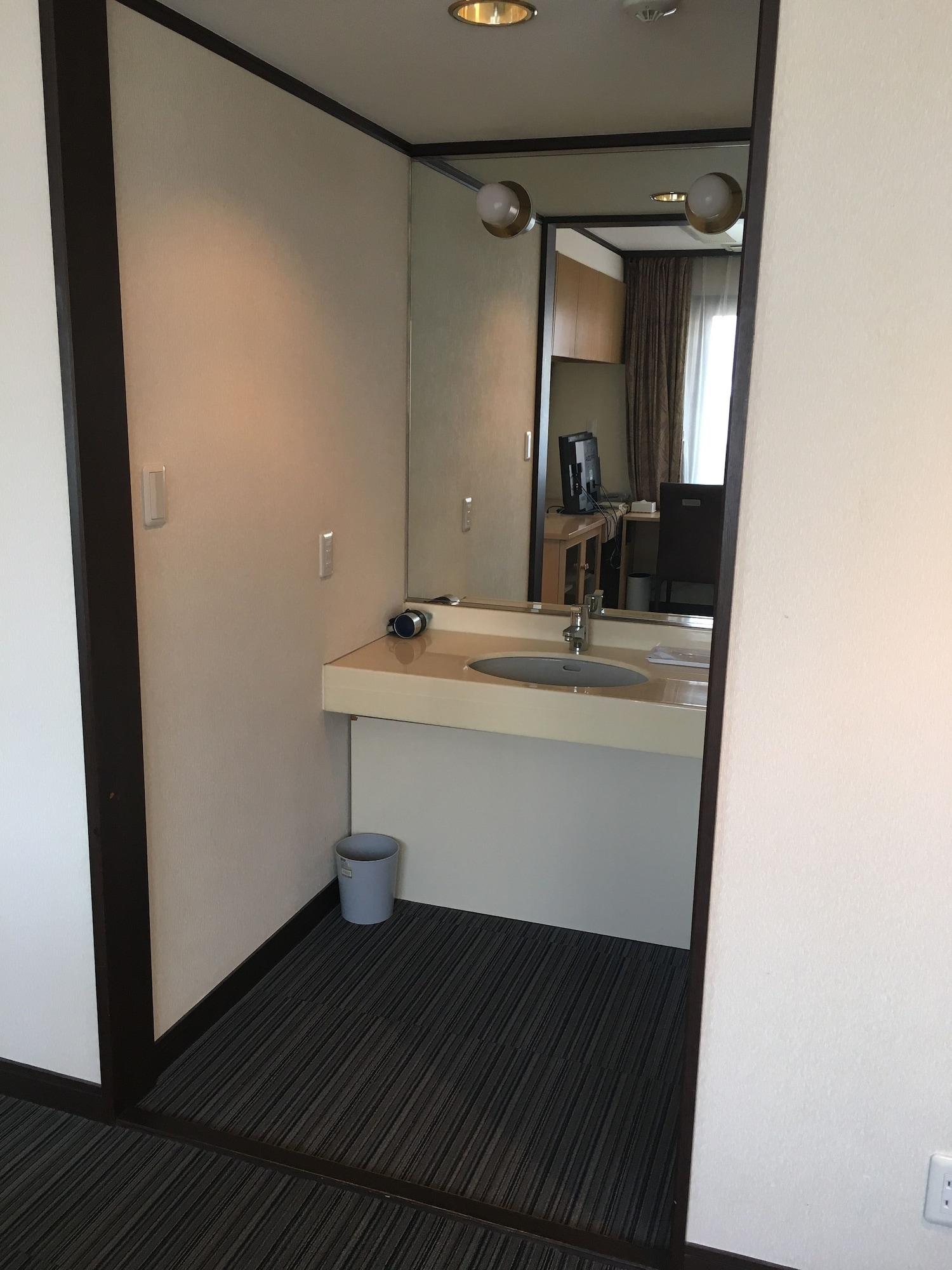 Flexstay Sugamo 2*