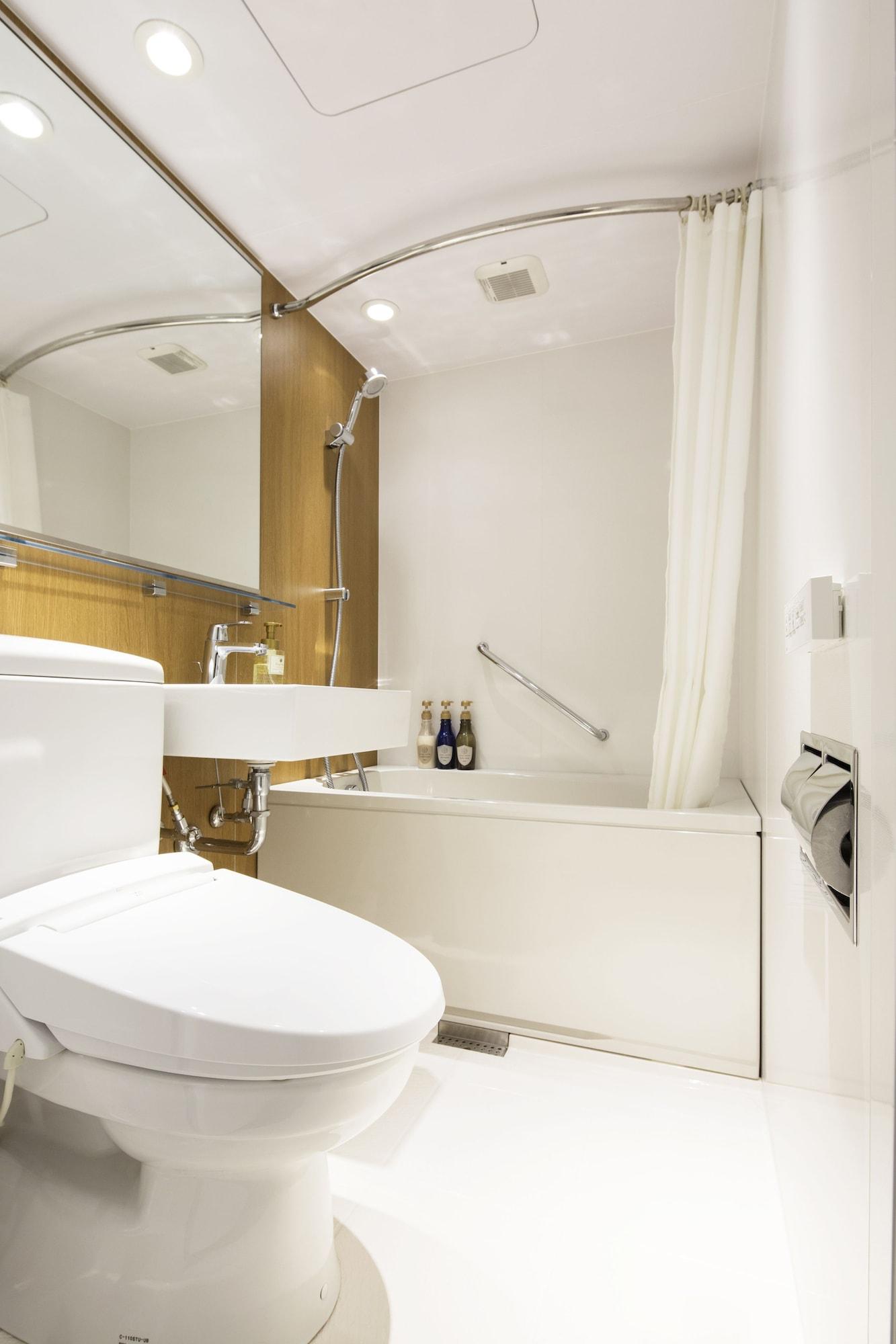 Mystays Gotanda Station Hotel 3*