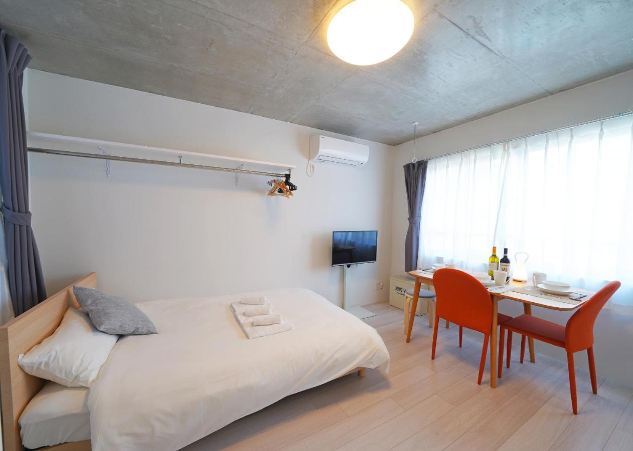 Apartment ラフィット両国 *