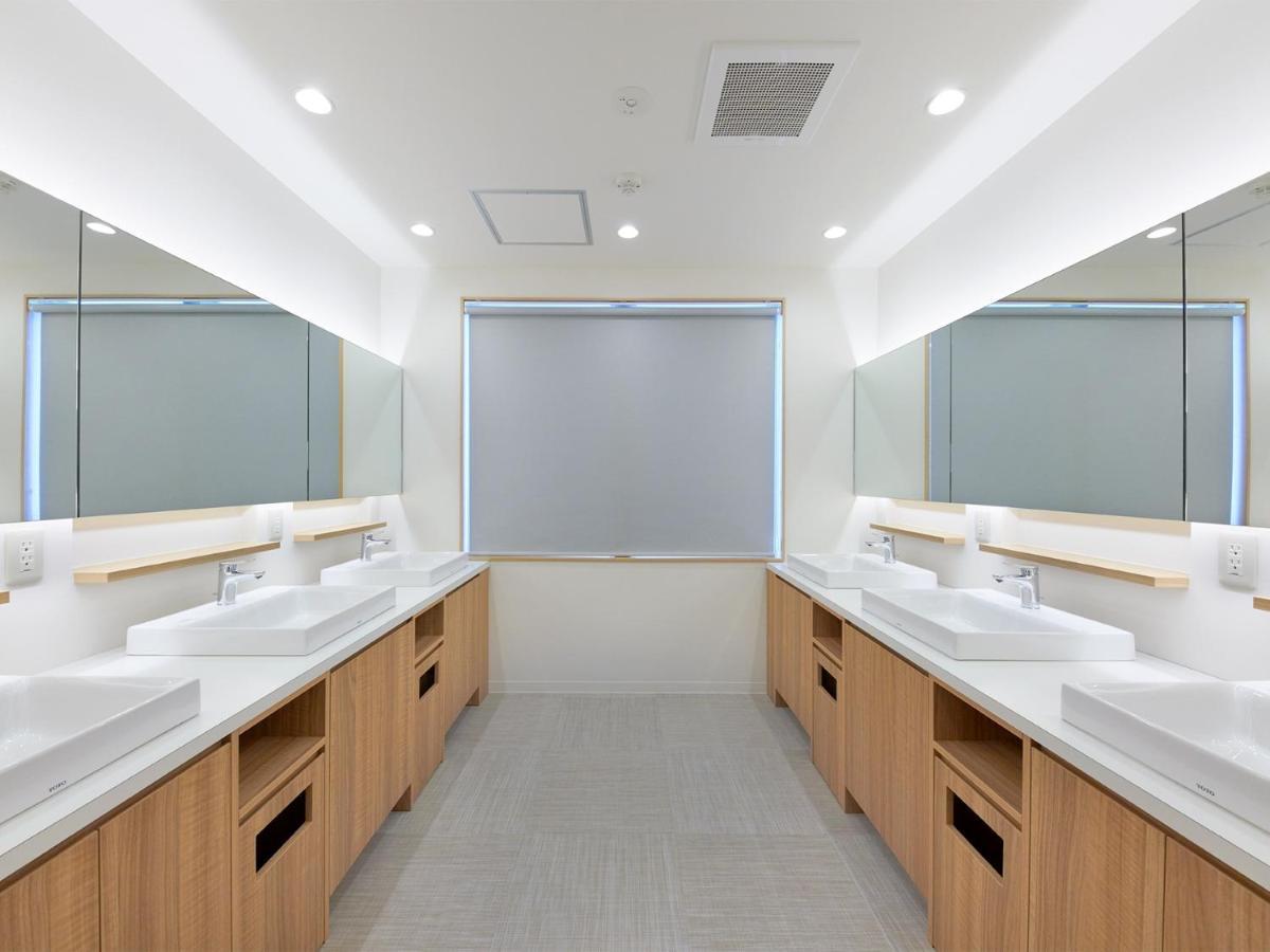 Capsule hotel Smart Shizuku Shinagawa-oimachi Tokyo