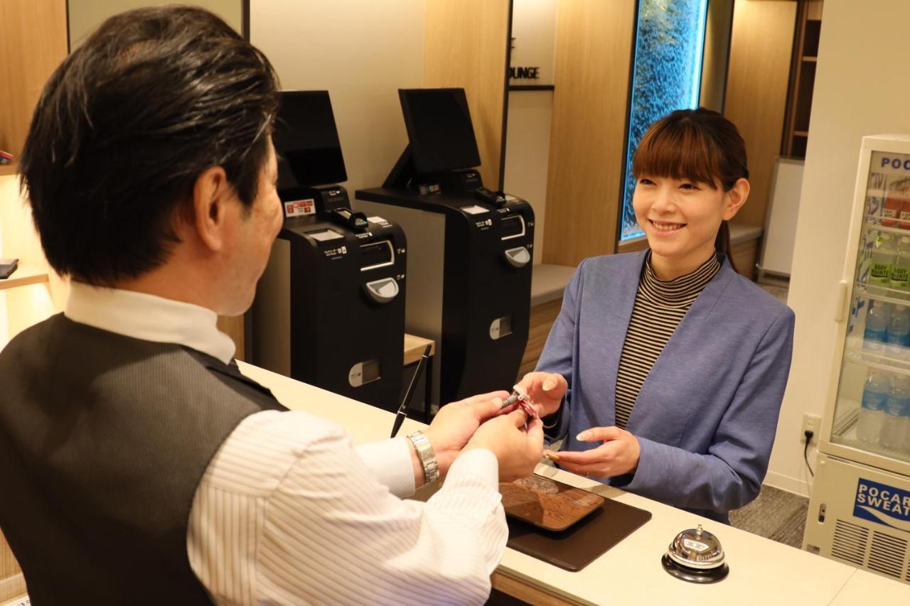 Smart Shizuku Shinagawa-oimachi Capsule hotel *