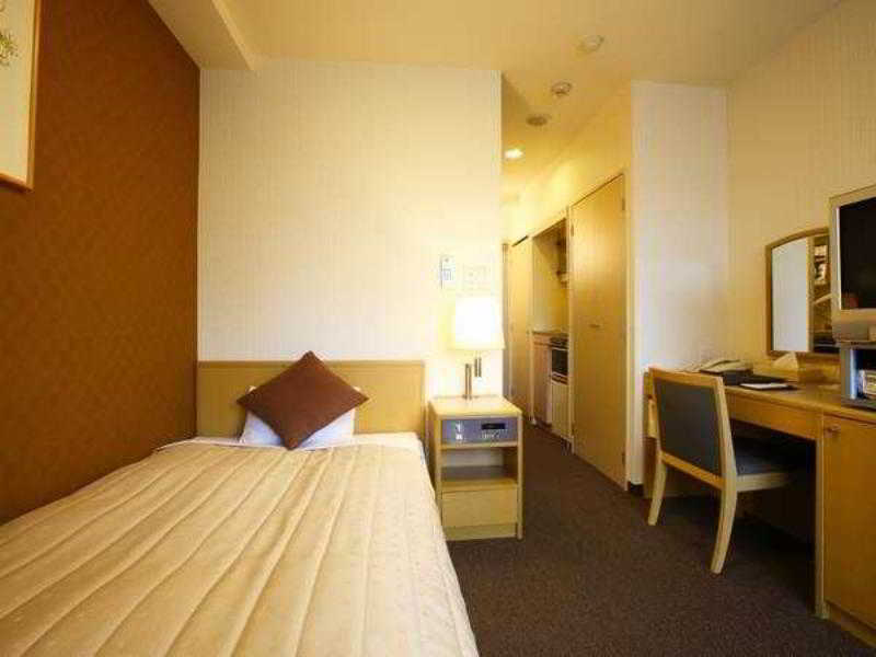 Tokyu Monzen-nakacho Hotel 3*