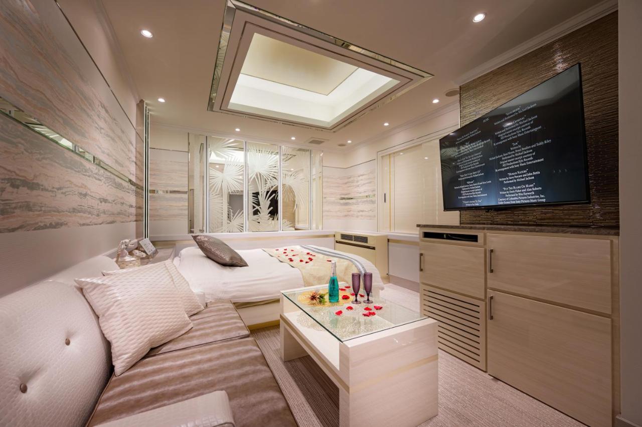 Moana Shinjuku (adults Only) Love hotel 3*