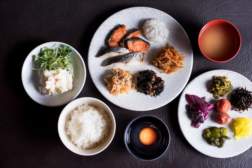 The B Ikebukuro Hotel 3*