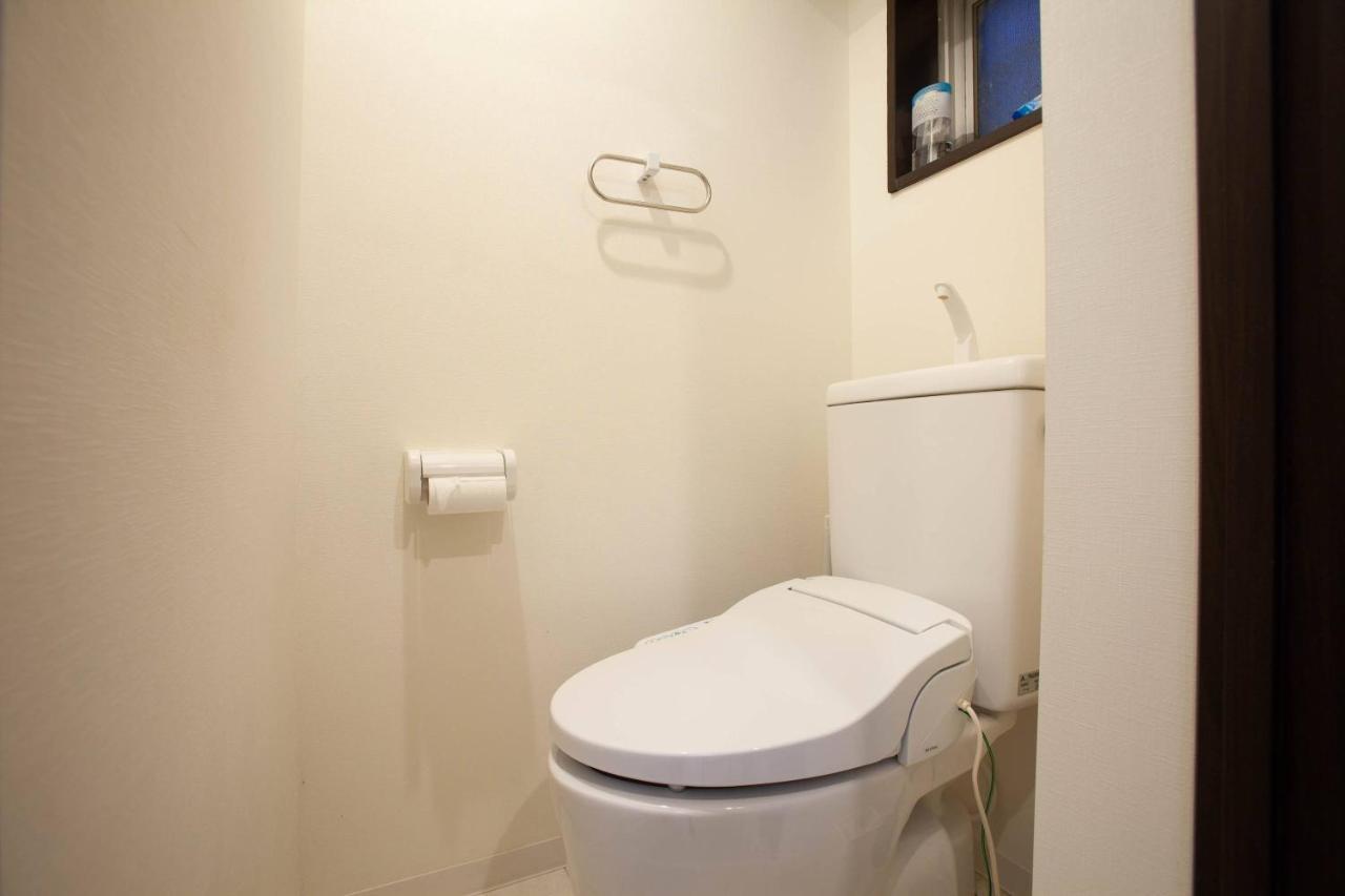 Hojo Building Apartment *