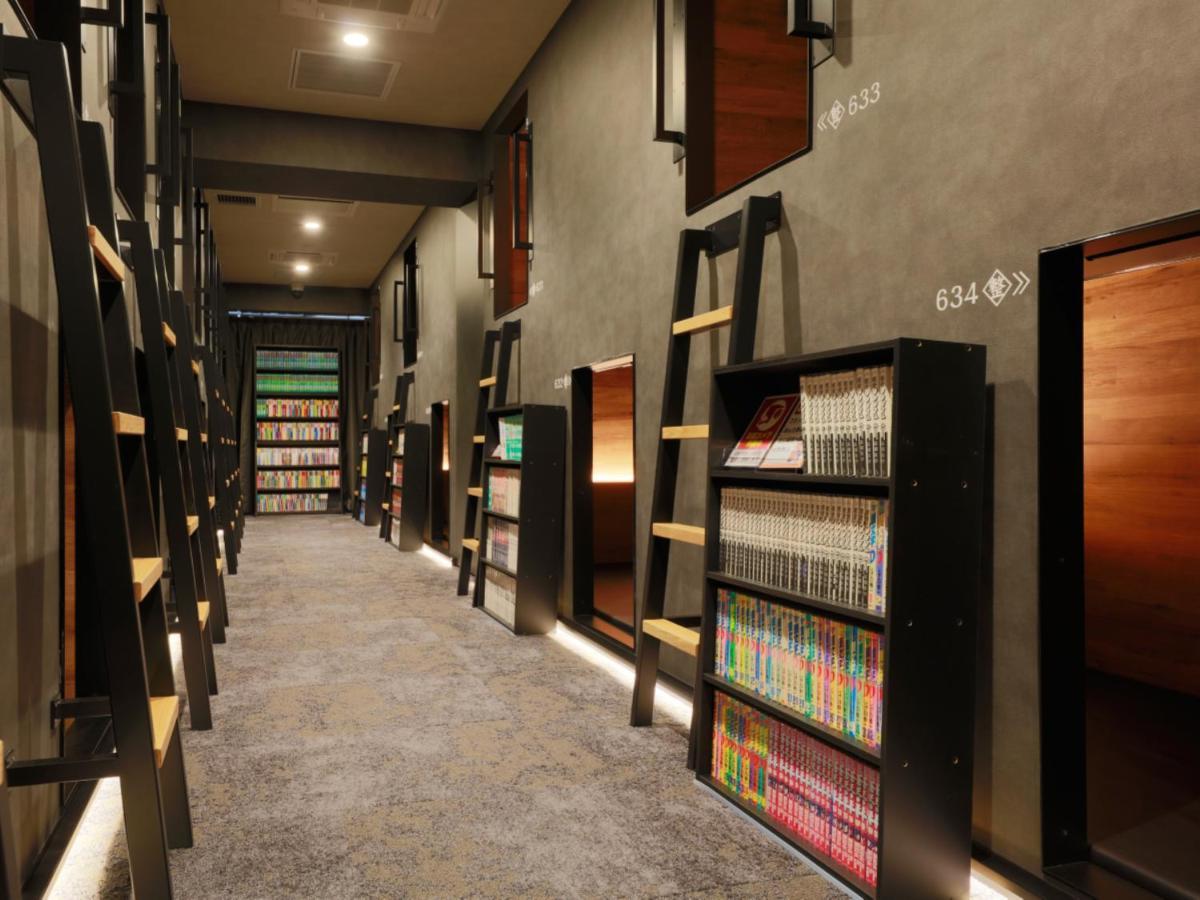 Rembrandt & Shimbashi - Caters To Men Capsule hotel 2*
