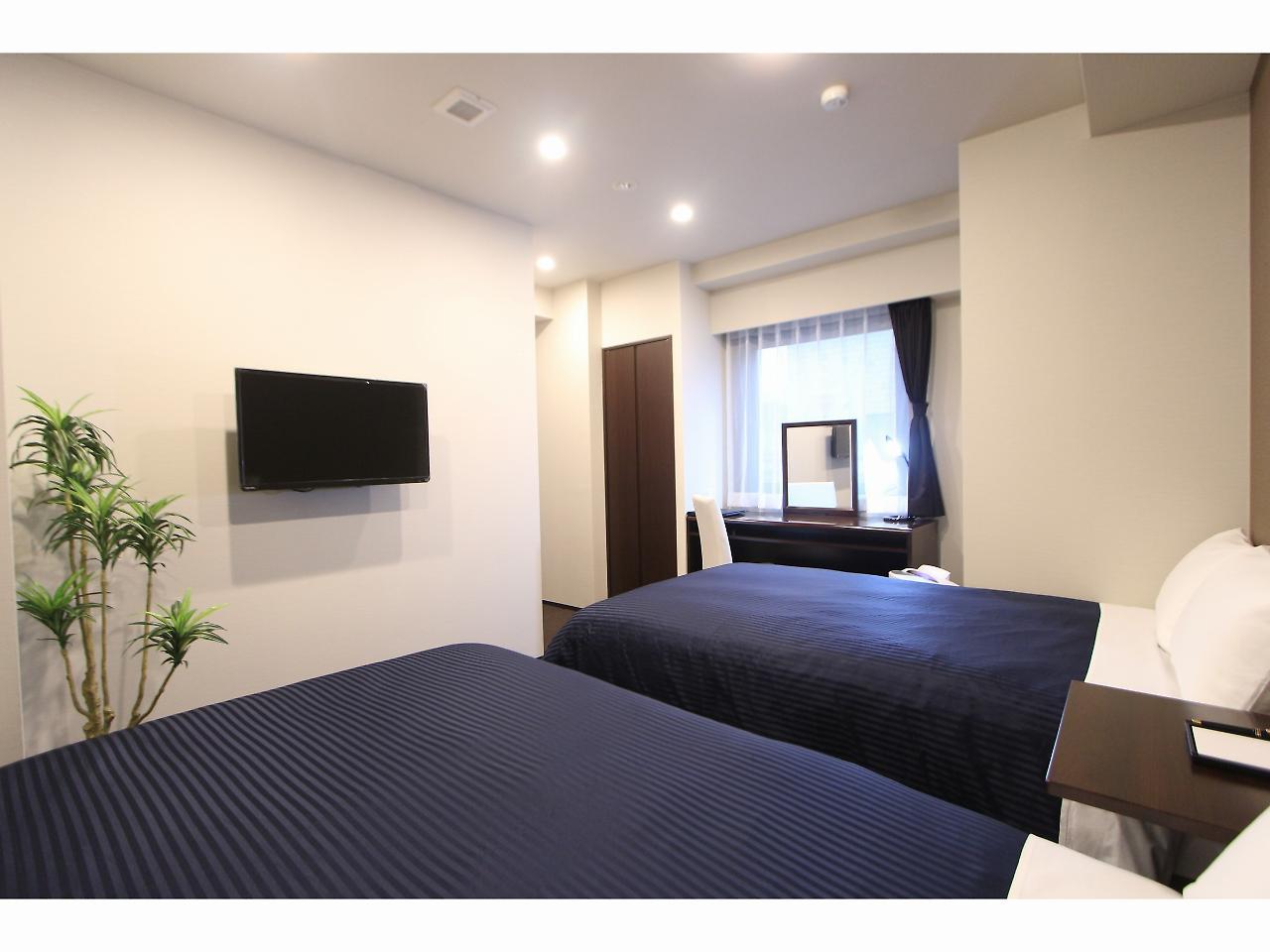 Livemax Higashi Ginza Hotel