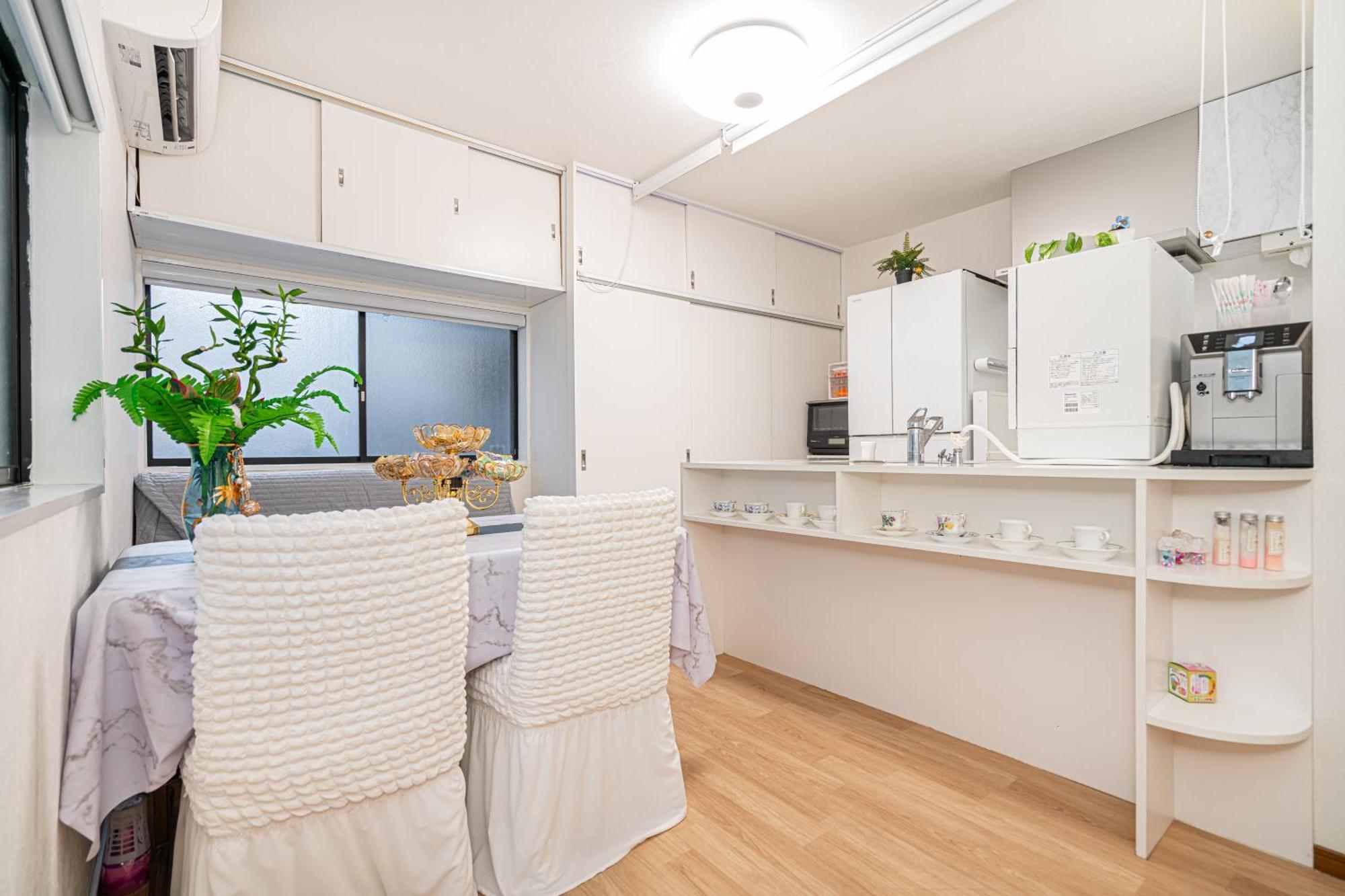 Homestay 秋 5gwifi*東京千代田区皇居1km~king Bldg.