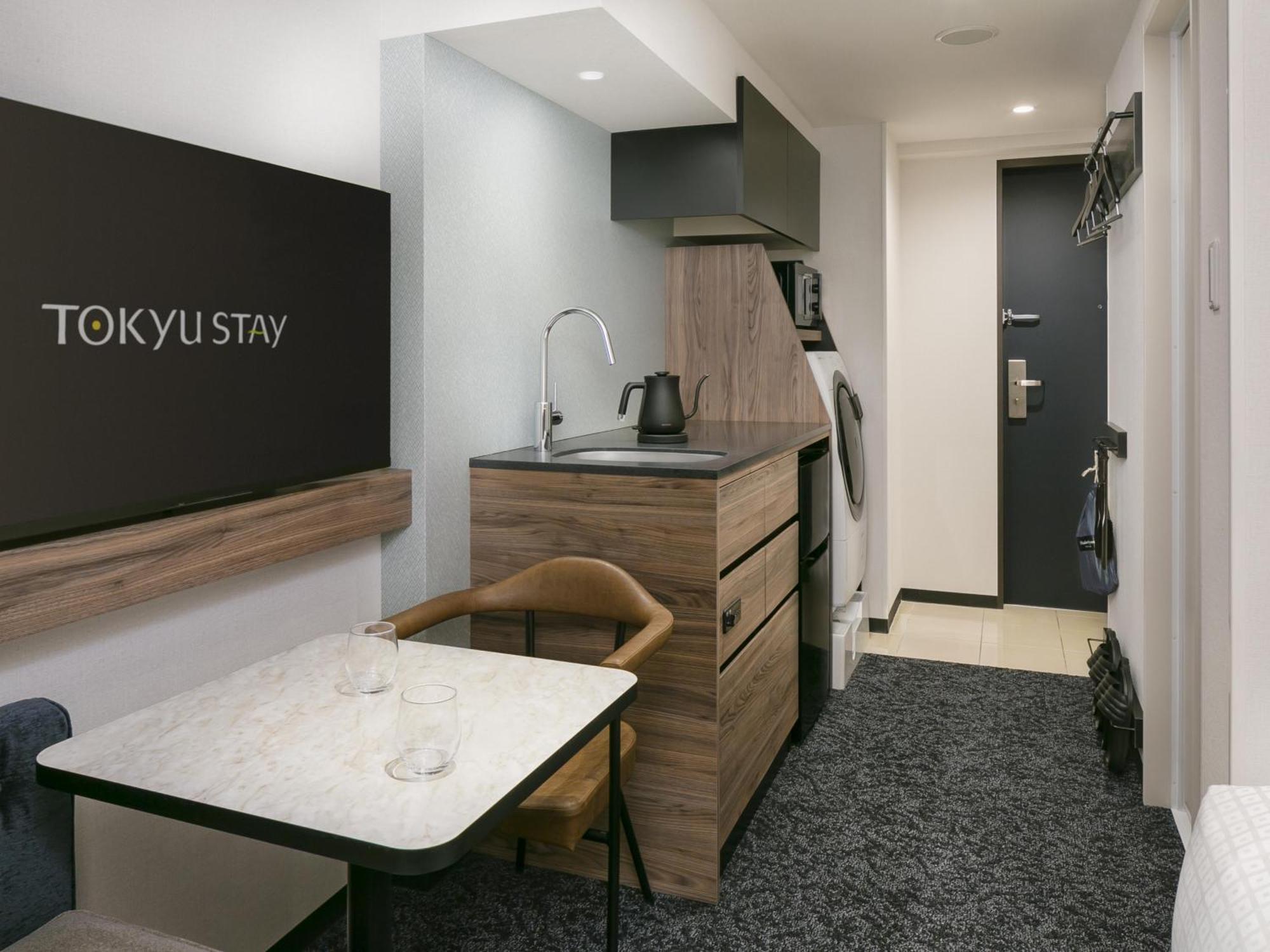 Tokyu Nishi Shinjuku Hotel 3*