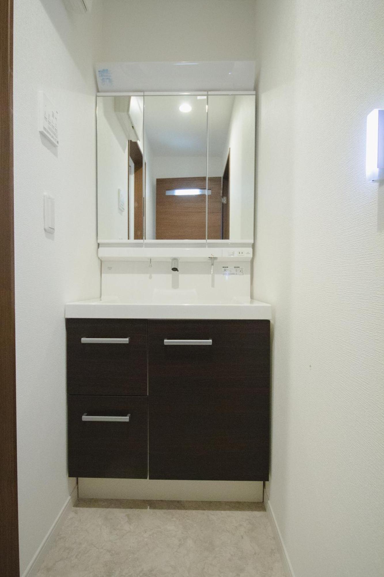 Qiqi House Serenity 新築一軒家宿 Brand New Exclusive 3-story House Near Skytree Asakusa * Tokyo