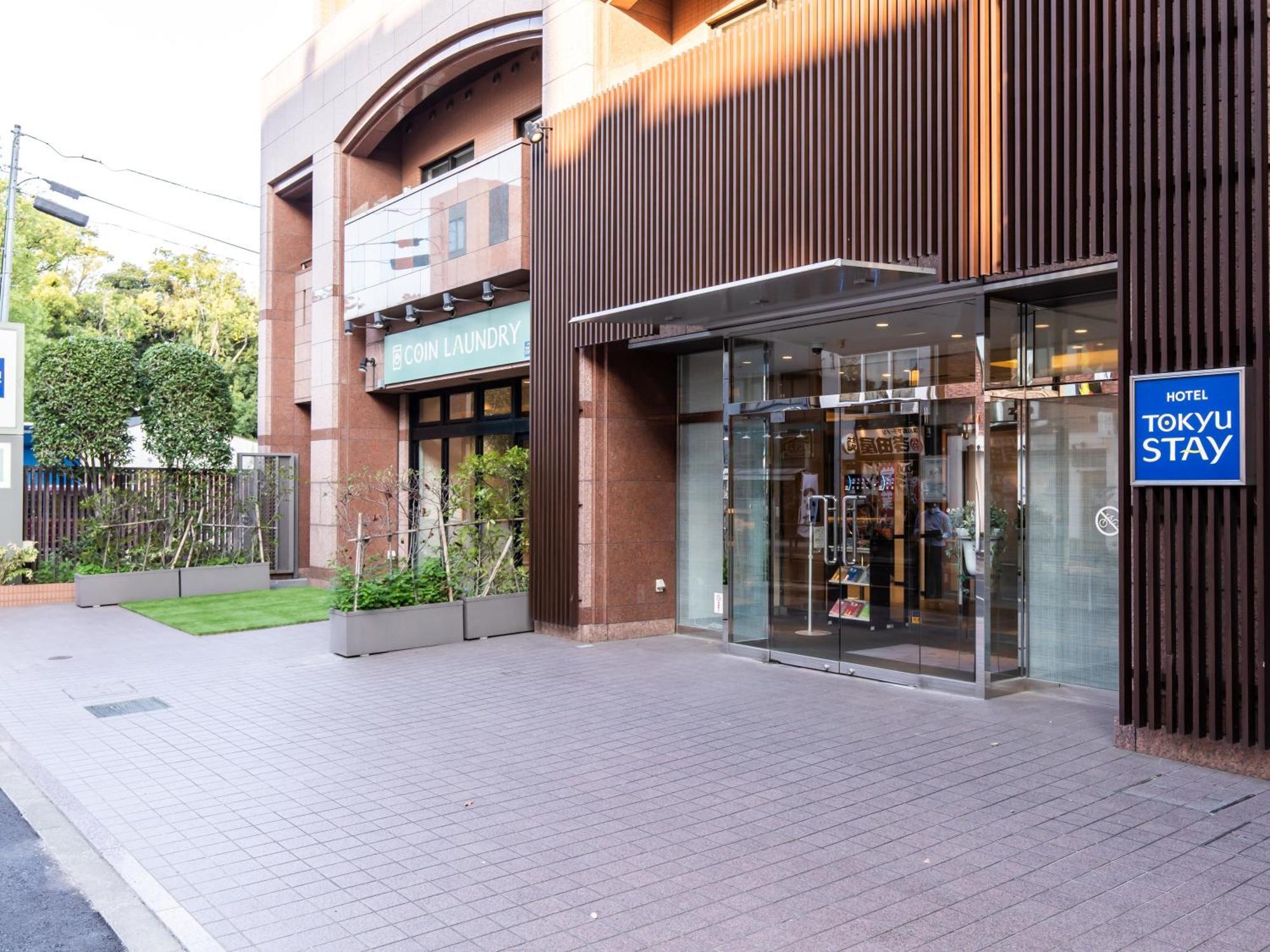 Tokyu Monzen-nakacho Hotel 3*