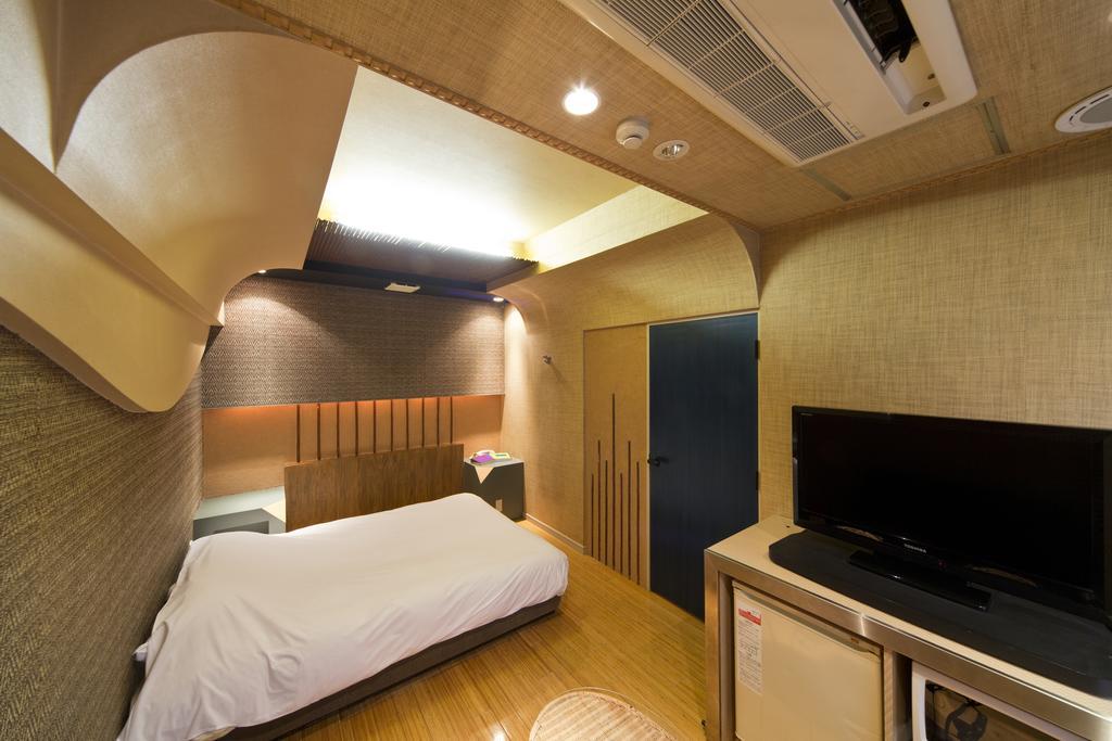 International Kabukicho Hotel 2*
