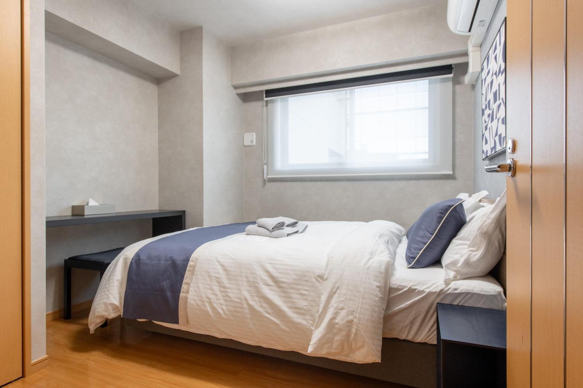 Across Akihabara Guest house *