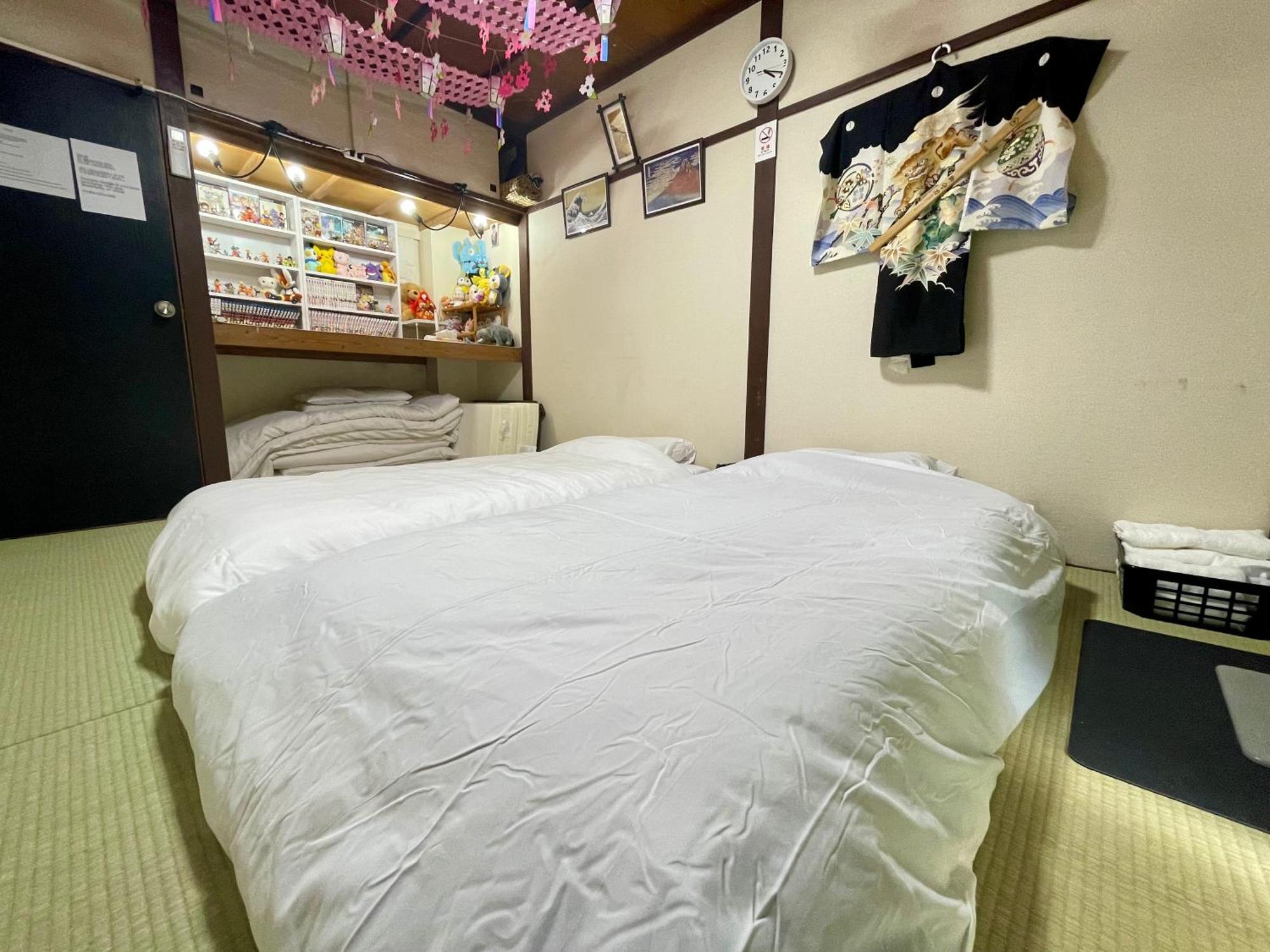 Cool Syowa Retro Style Manga&anime Sinjuku Kabukicho Apartment