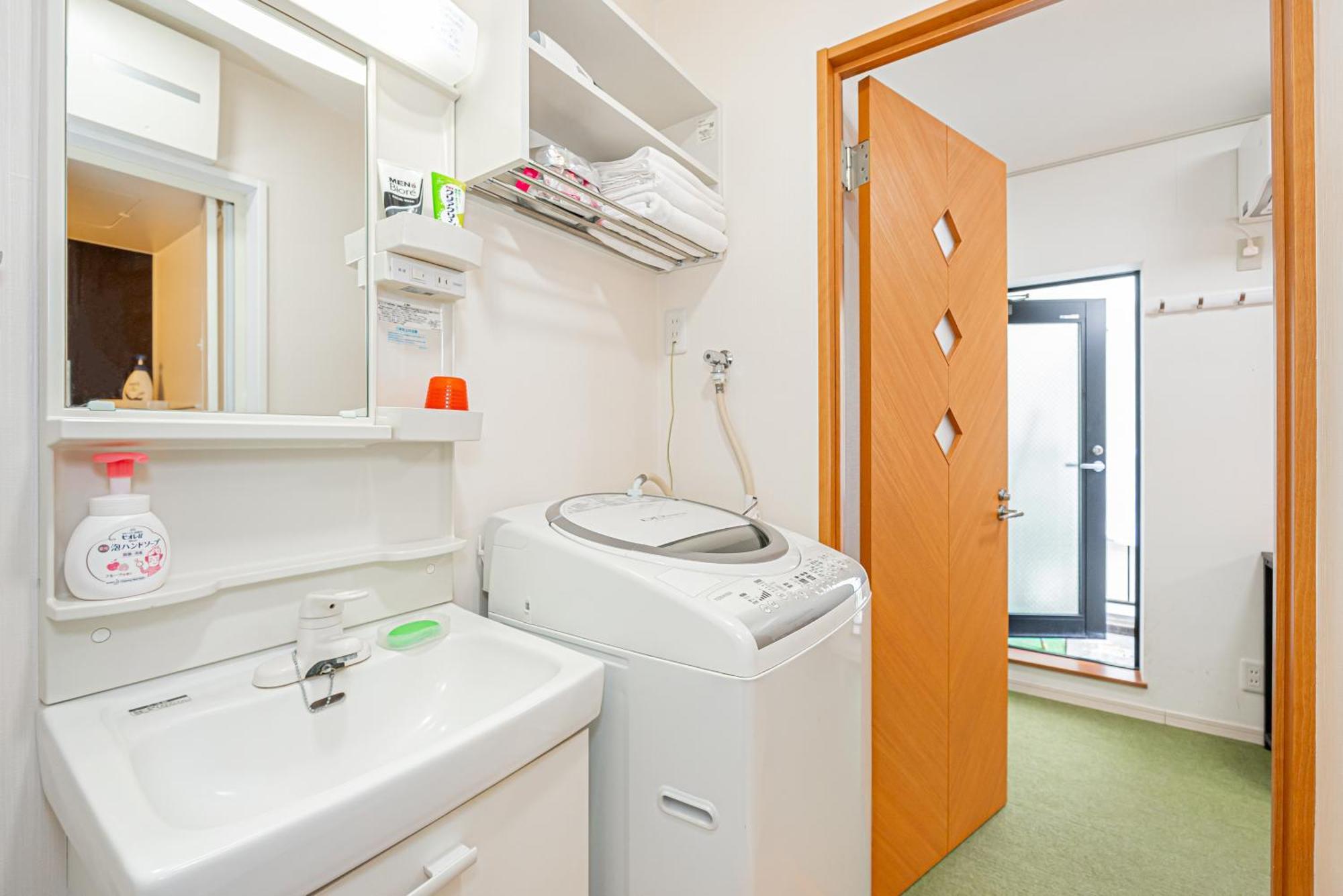 Guest house Kyara Hotel　亀戸201