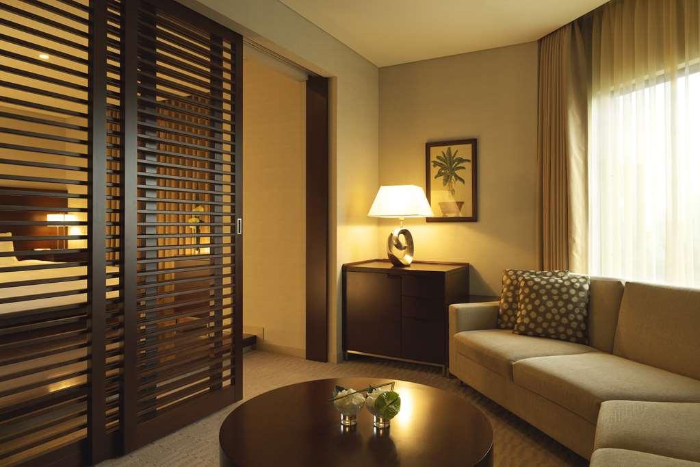 Hyatt Regency 4*