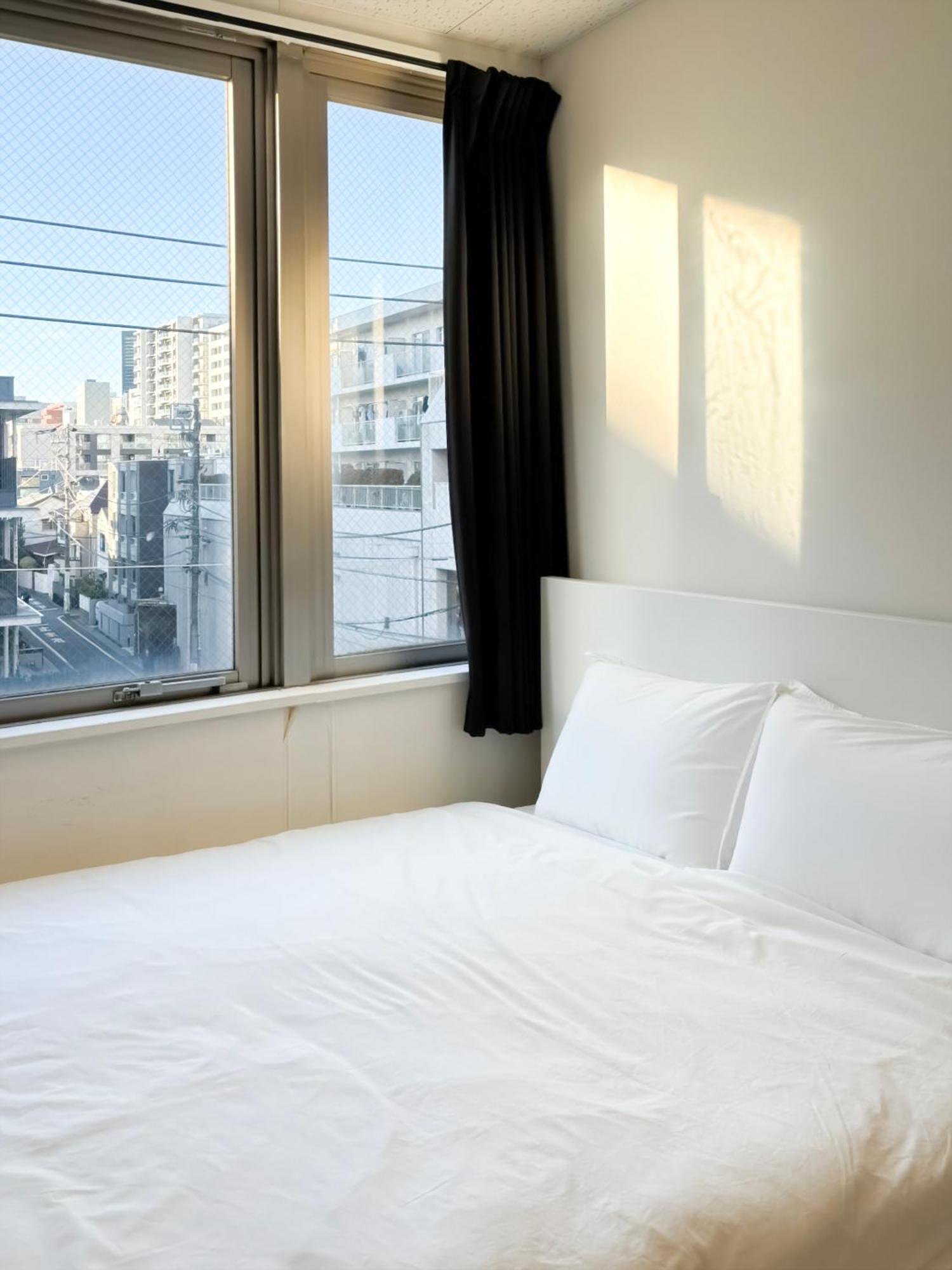 Hostel Waves Nakameguro