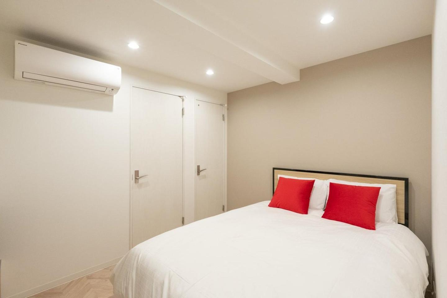 Apartment Lavie Yotsuya Tokyo