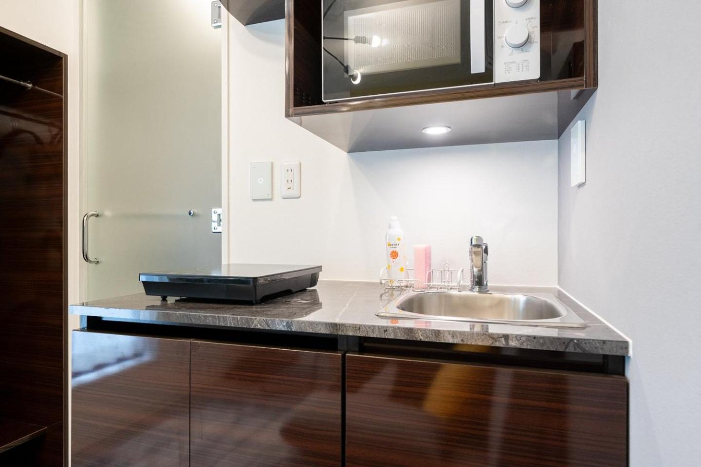 Apartment Lavie Yotsuya *
