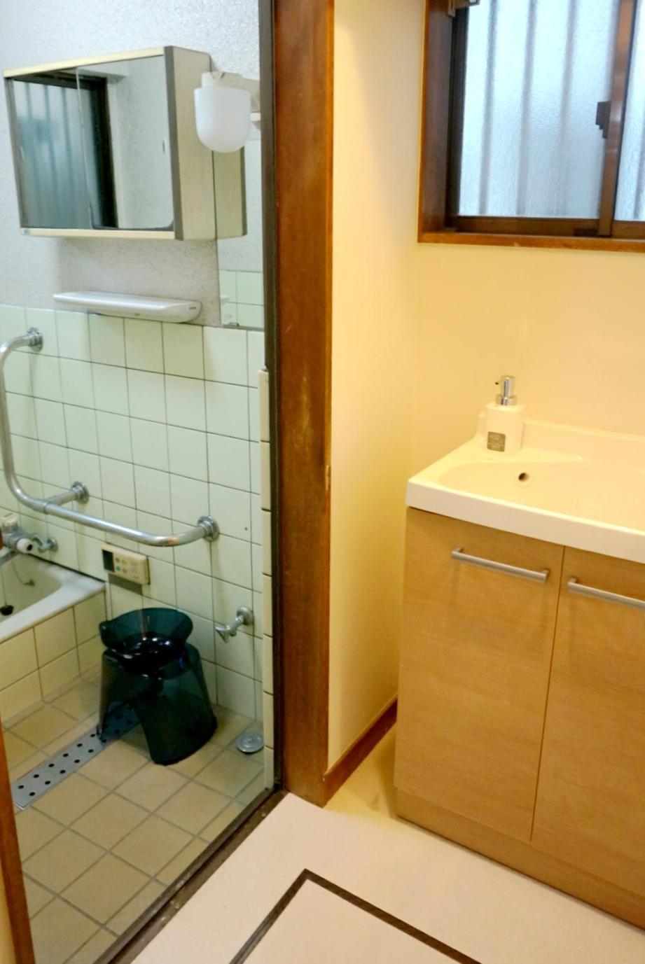 Family Or Business Travel 20 Percent Off 20 Guests 144sqm Free Ikebukuro Shuttle 2 Kitchens Bathrooms 4 Bedrooms Villa Tokyo