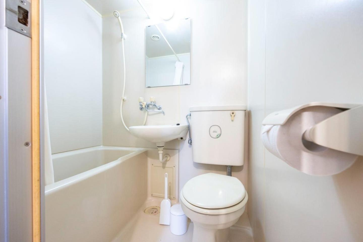 Kinshicho Sky Eight Apartment