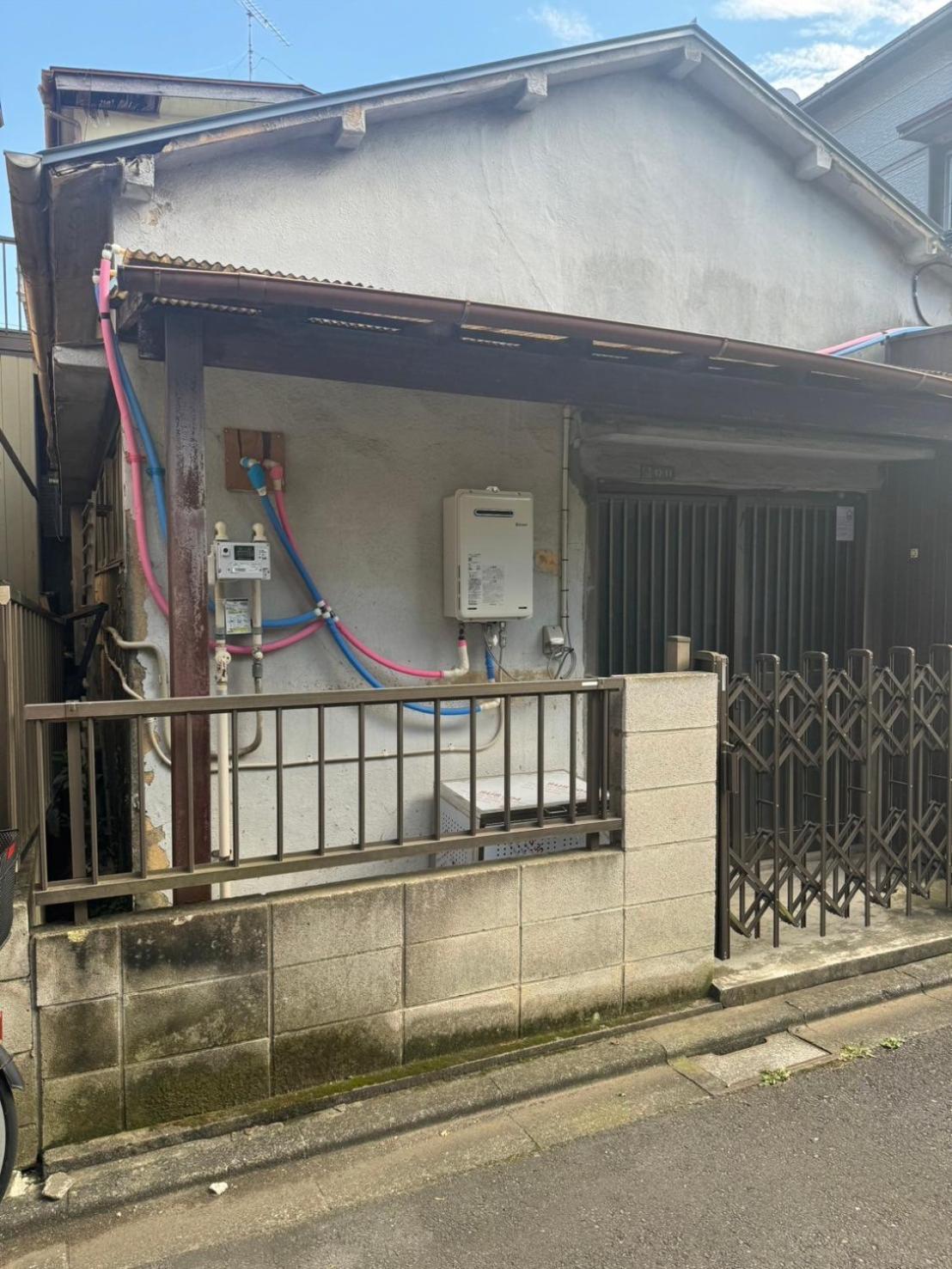 Apartment Hikari Kitaayase -光莉 北綾瀬 - *