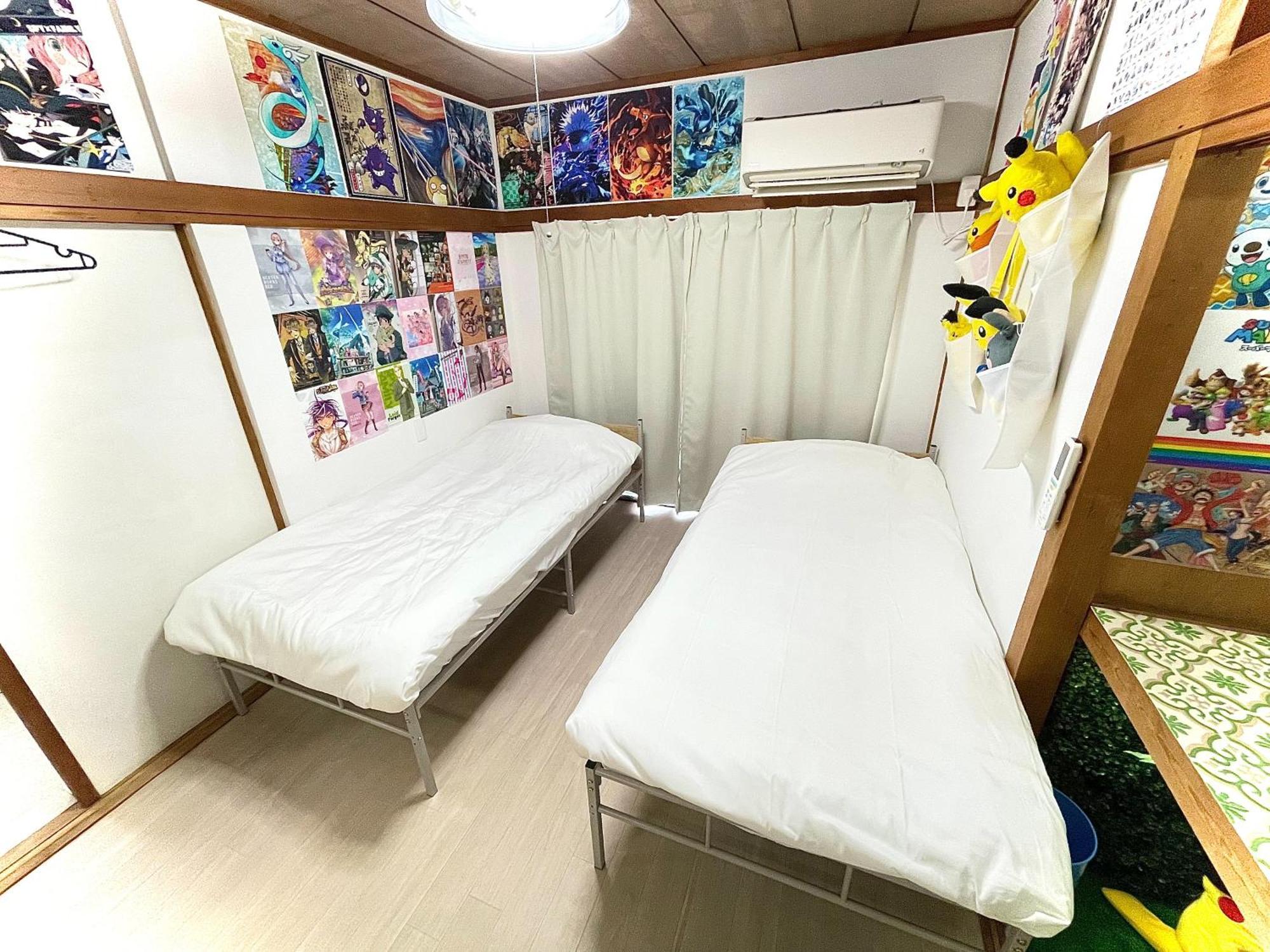 Apartment Cool Syowa Retro Style Manga&anime Sinjuku Kabukicho Tokyo