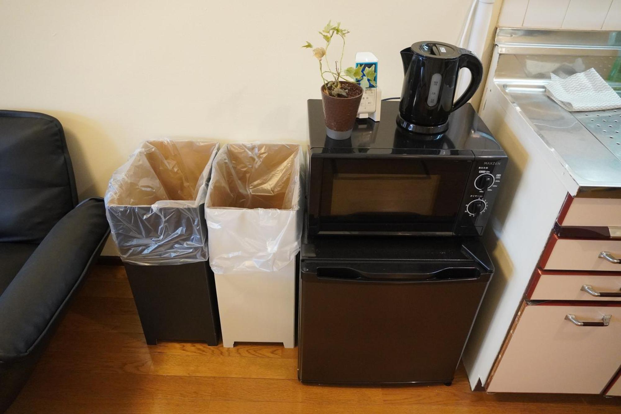 恵比寿駅から徒歩1分 渋谷3分 新宿10分 30m2でゆったり 最高の立地 402号室 Apartment *
