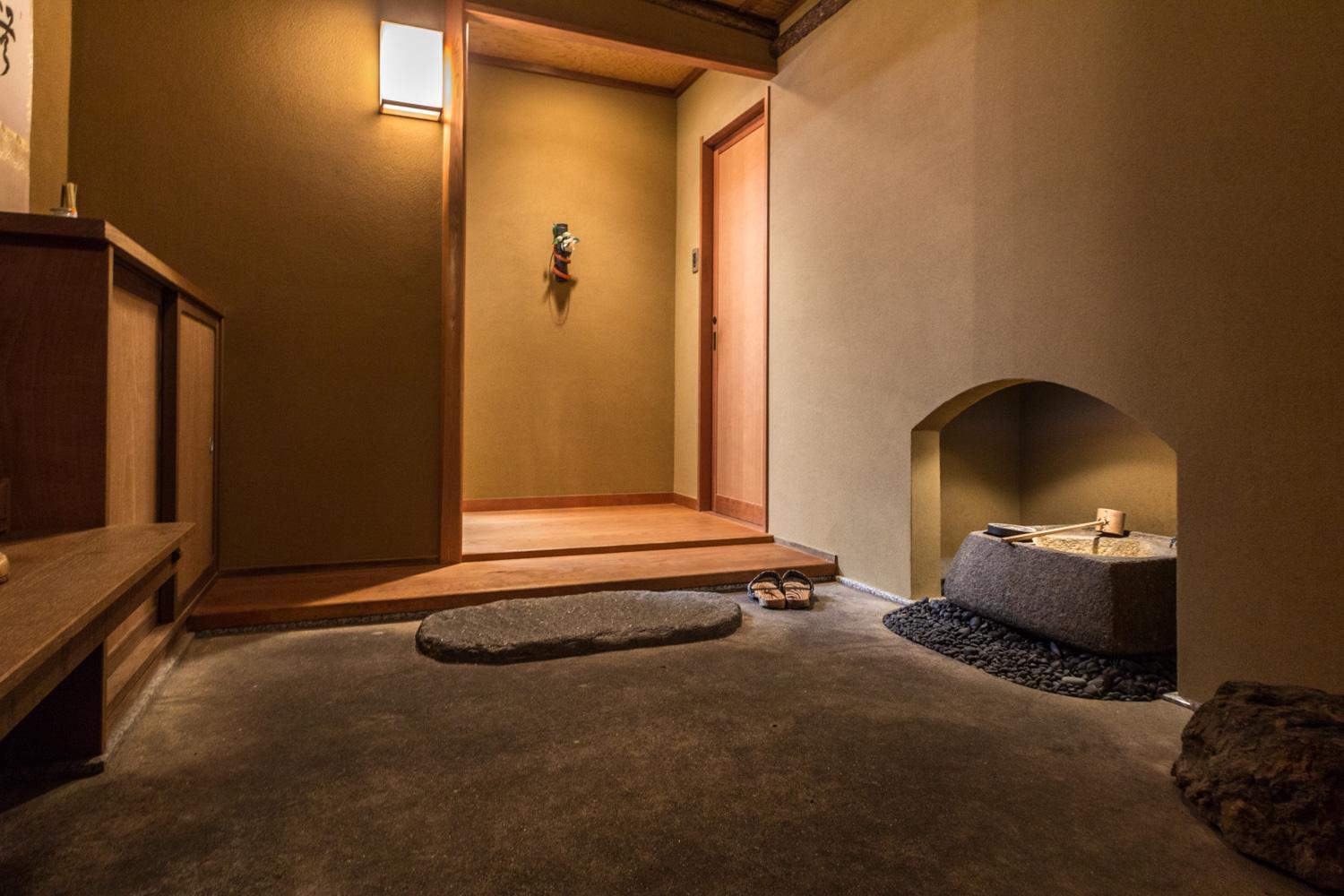末松ビル -japanaese Tea Master's Room- * Tokyo