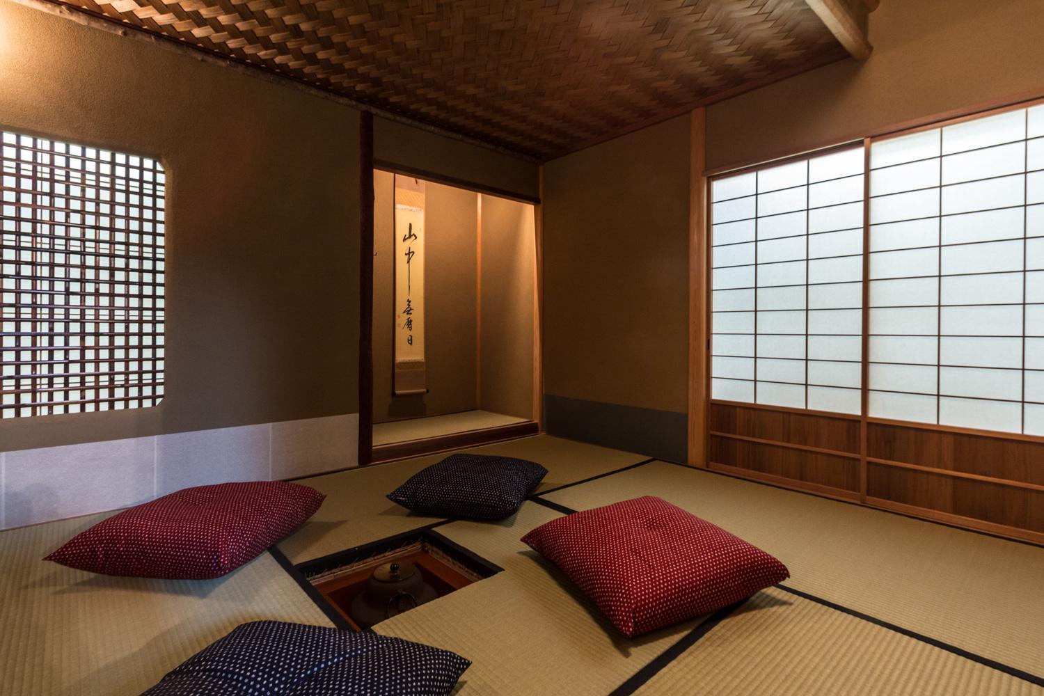 末松ビル -japanaese Tea Master's Room-