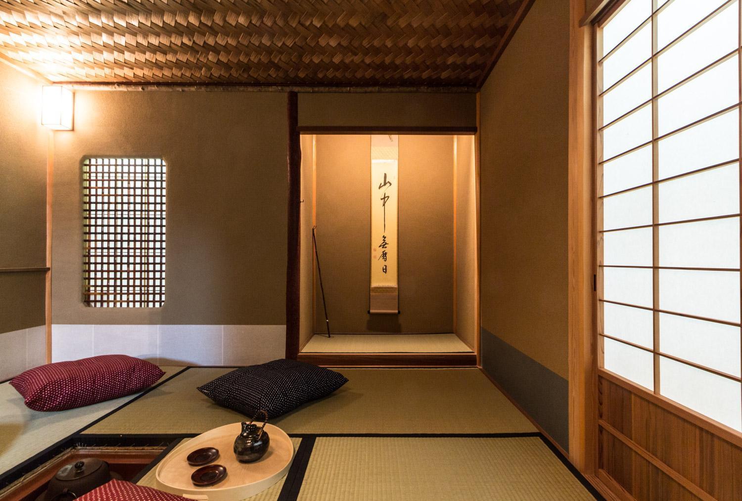 末松ビル -japanaese Tea Master's Room- *