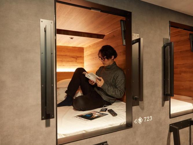 Capsule hotel Rembrandt & Shimbashi - Caters To Men Tokyo
