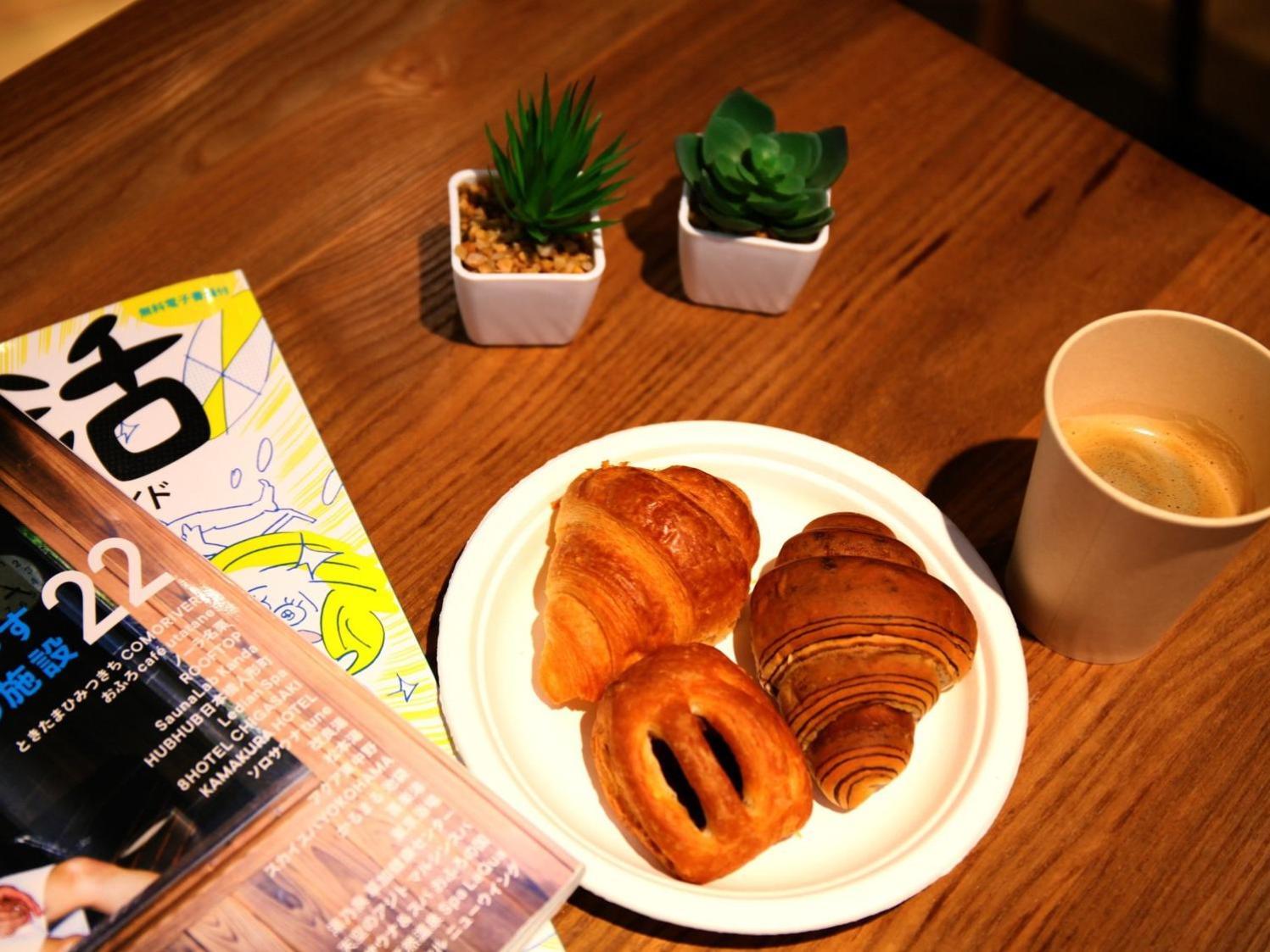 Rembrandt & Shimbashi - Caters To Men Capsule hotel Tokyo