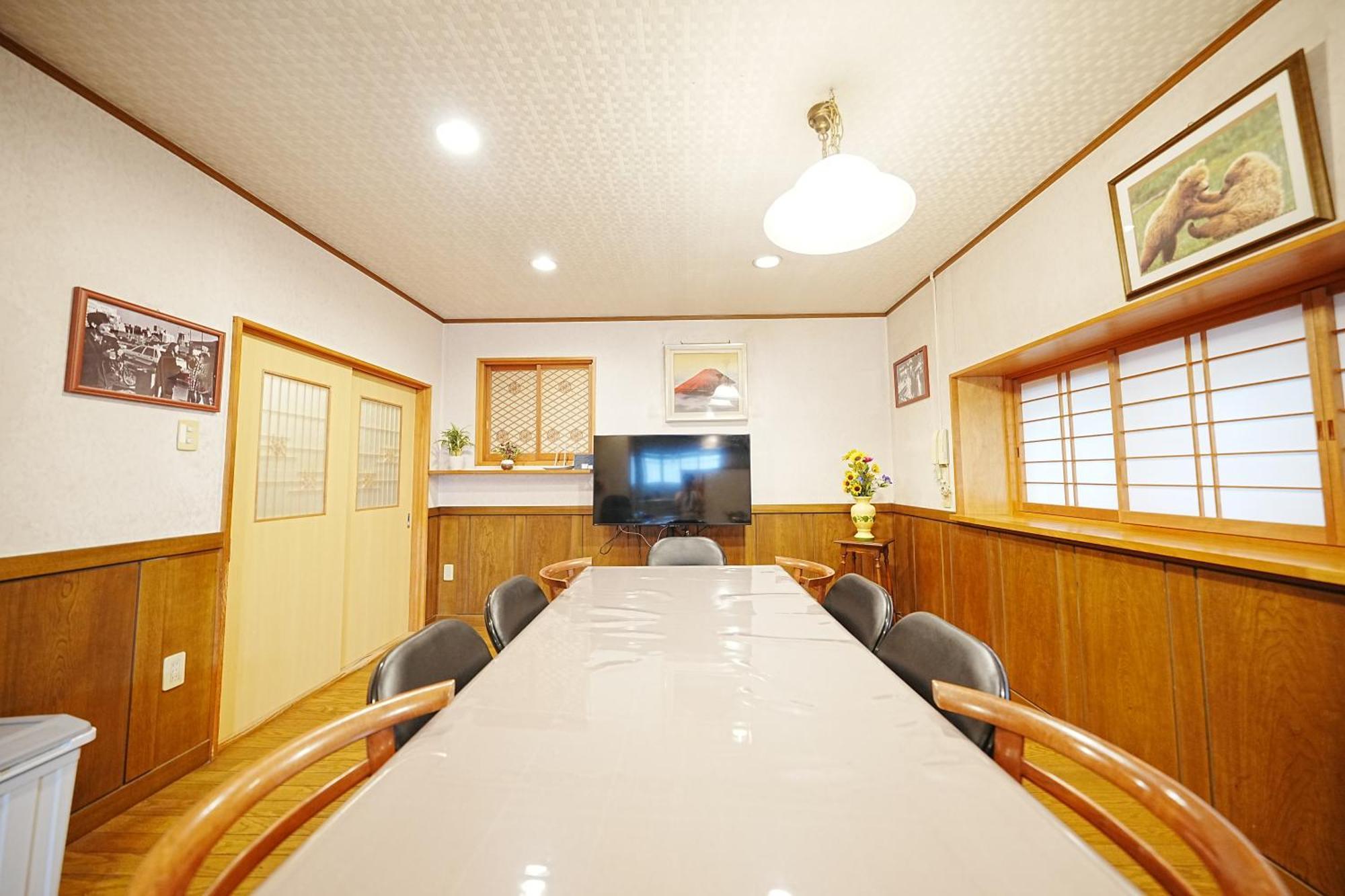 Family Or Business Travel 20 Percent Off 20 Guests 144sqm Free Ikebukuro Shuttle 2 Kitchens Bathrooms 4 Bedrooms Villa *
