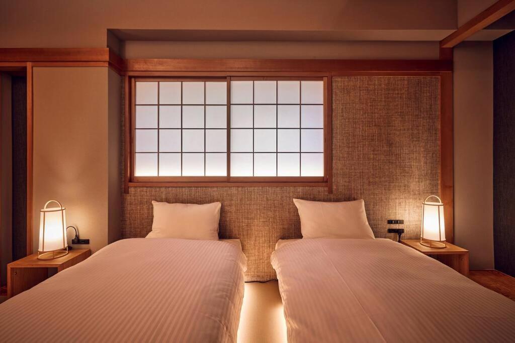 Newopen! - 2 Min Walk From Yoyogi-koen Station - 5 Min Train Ride From Shinjuku - 2 Showers - 123 M2, Private House In The City Centre!