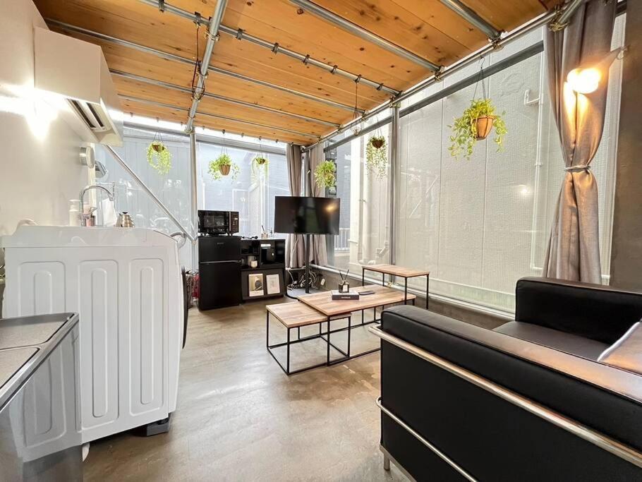 Conveniently Located Near Shinjuku * Tokyo
