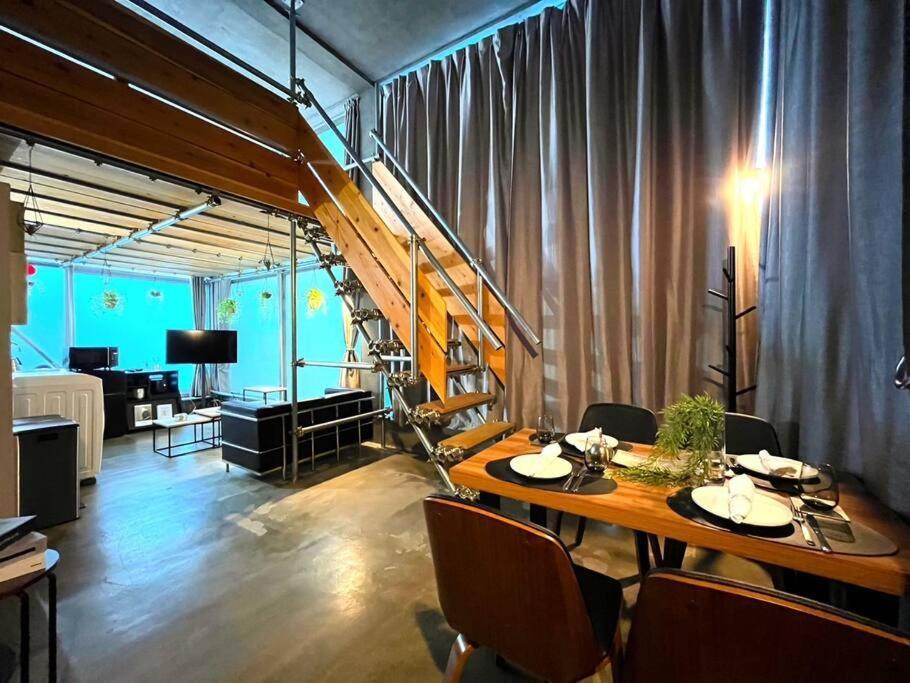 Conveniently Located Near Shinjuku Apartment *