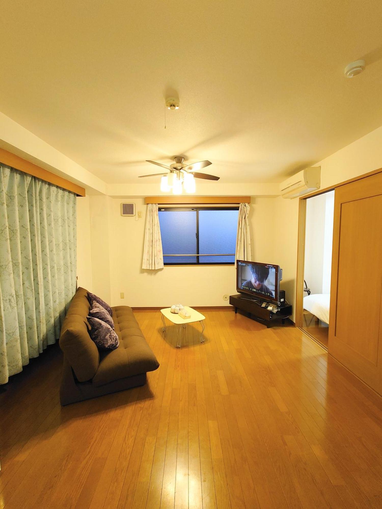 Honeys Aparthotel *