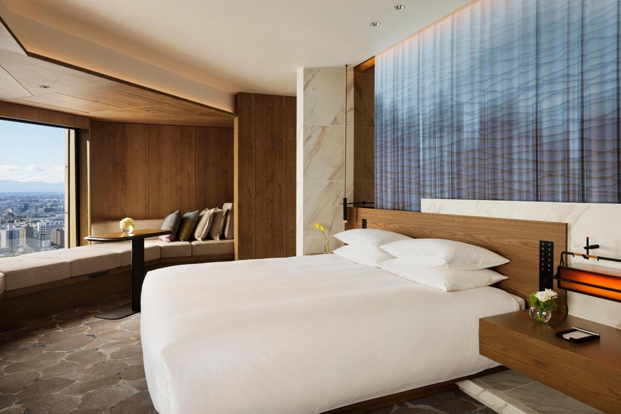 Hyatt Regency 4*