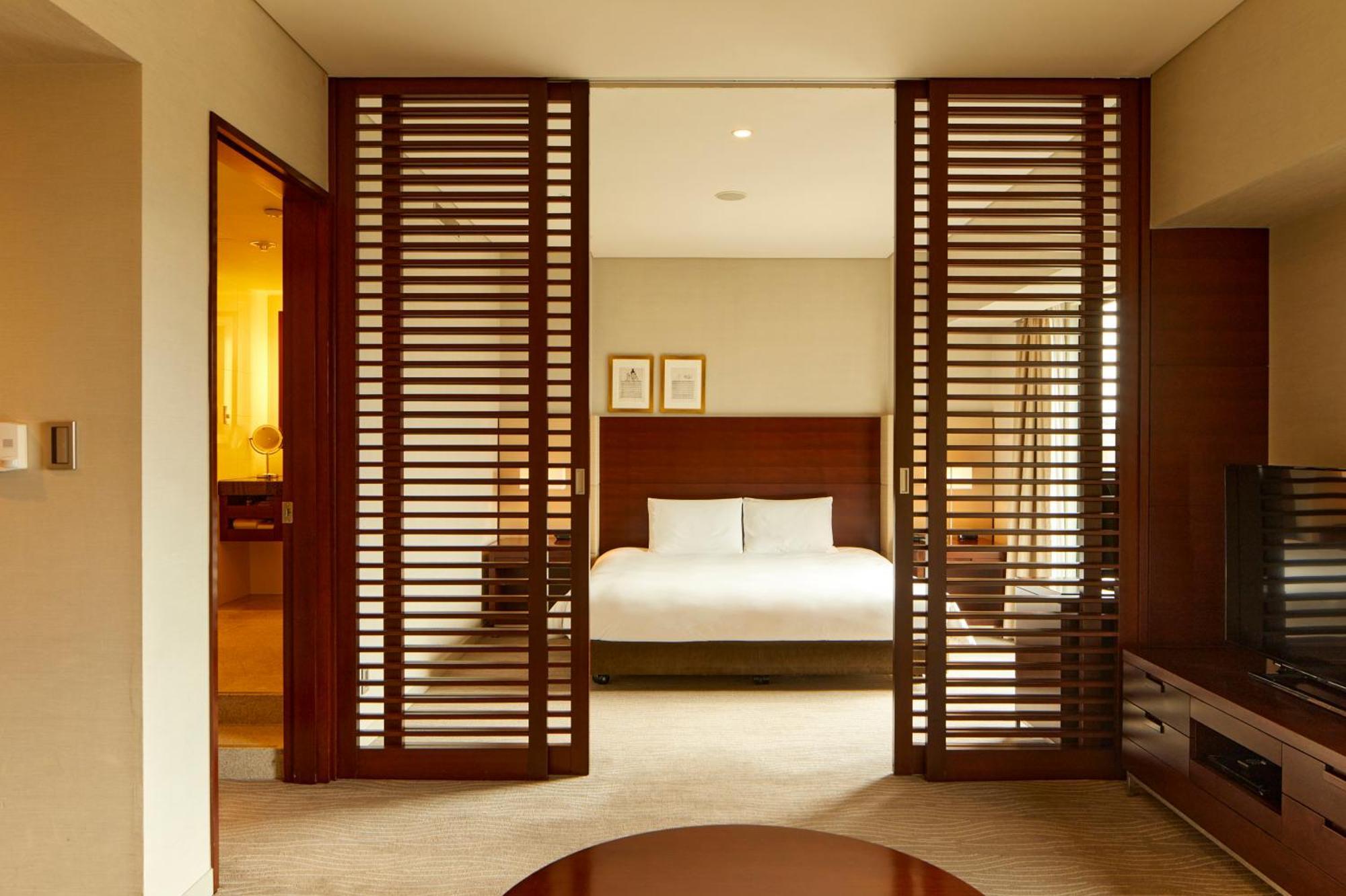 Hyatt Regency Hotel 4*