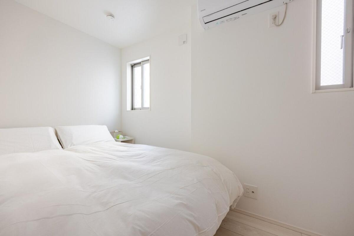 Ikebukuro 3 Chome Apartment *