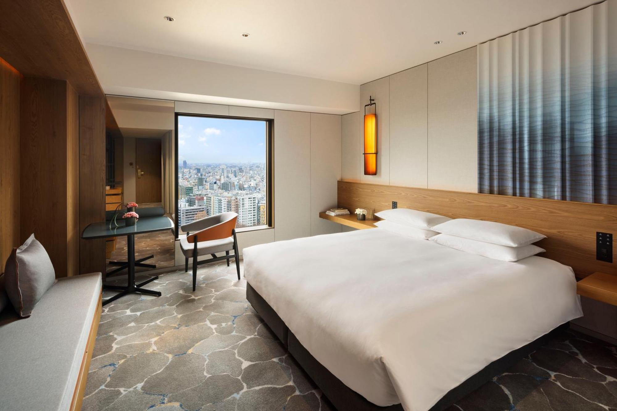 Hyatt Regency Hotel 4*