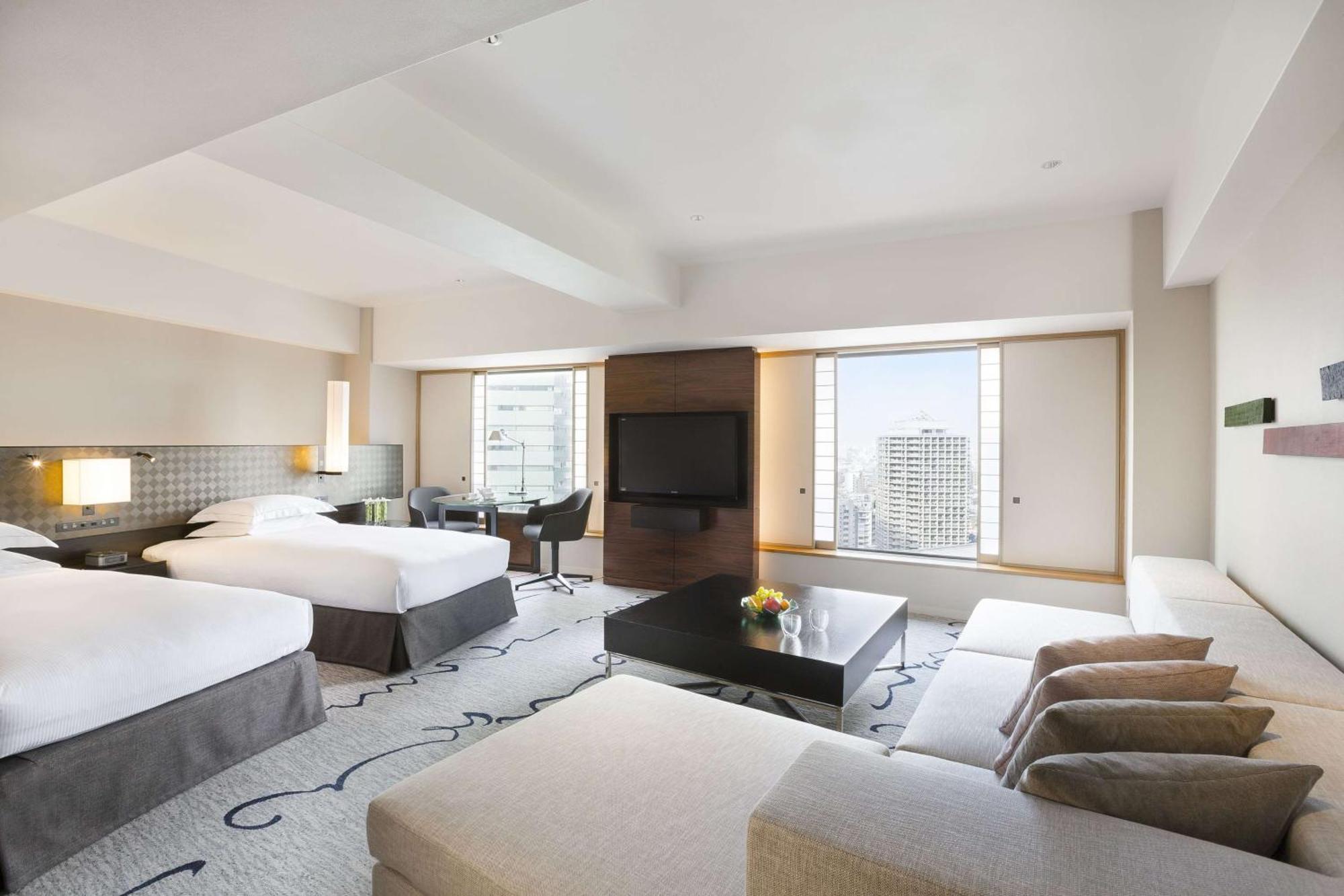 Hilton Hotel 5*
