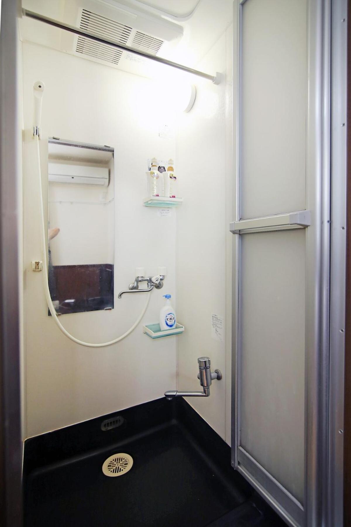 Apartment Shinjuku, Quiet Area, Close To Station, 101 Tokyo
