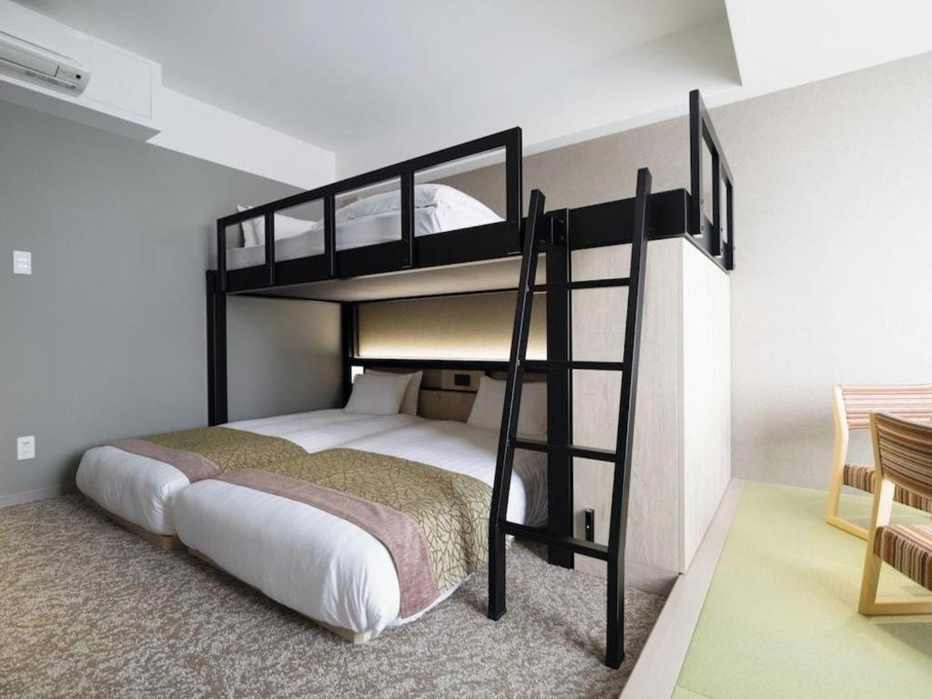 Parkside Hotel 3*